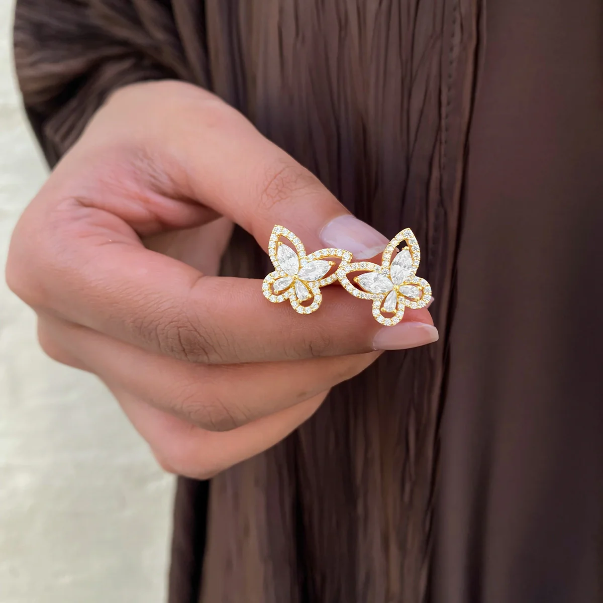 Butterfly / Earrings Gold - Image 5