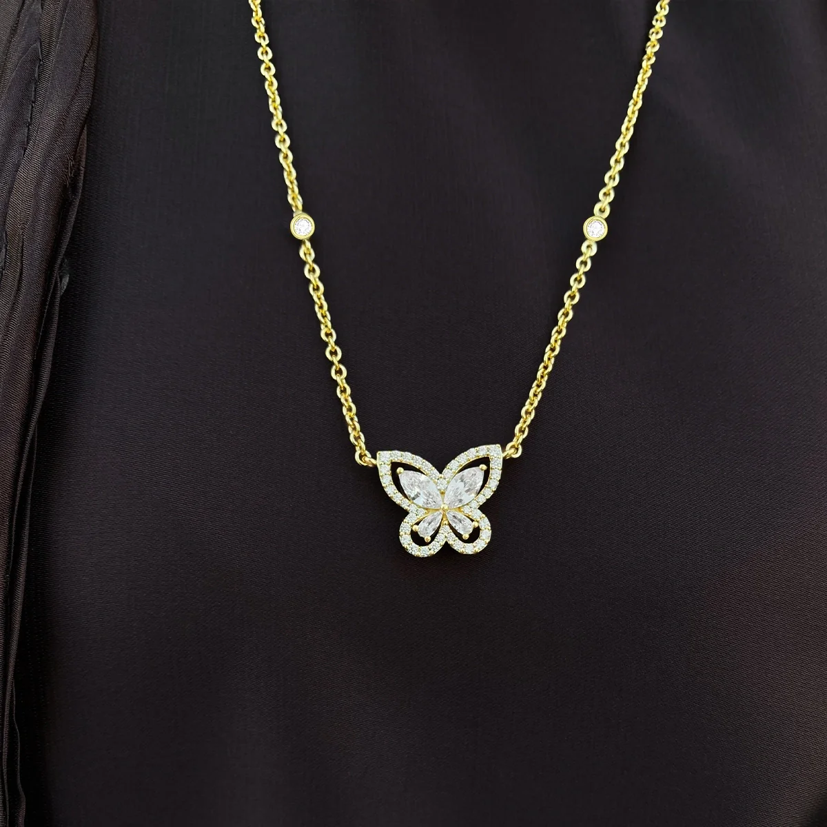 Butterfly / Necklace Gold - Image 6