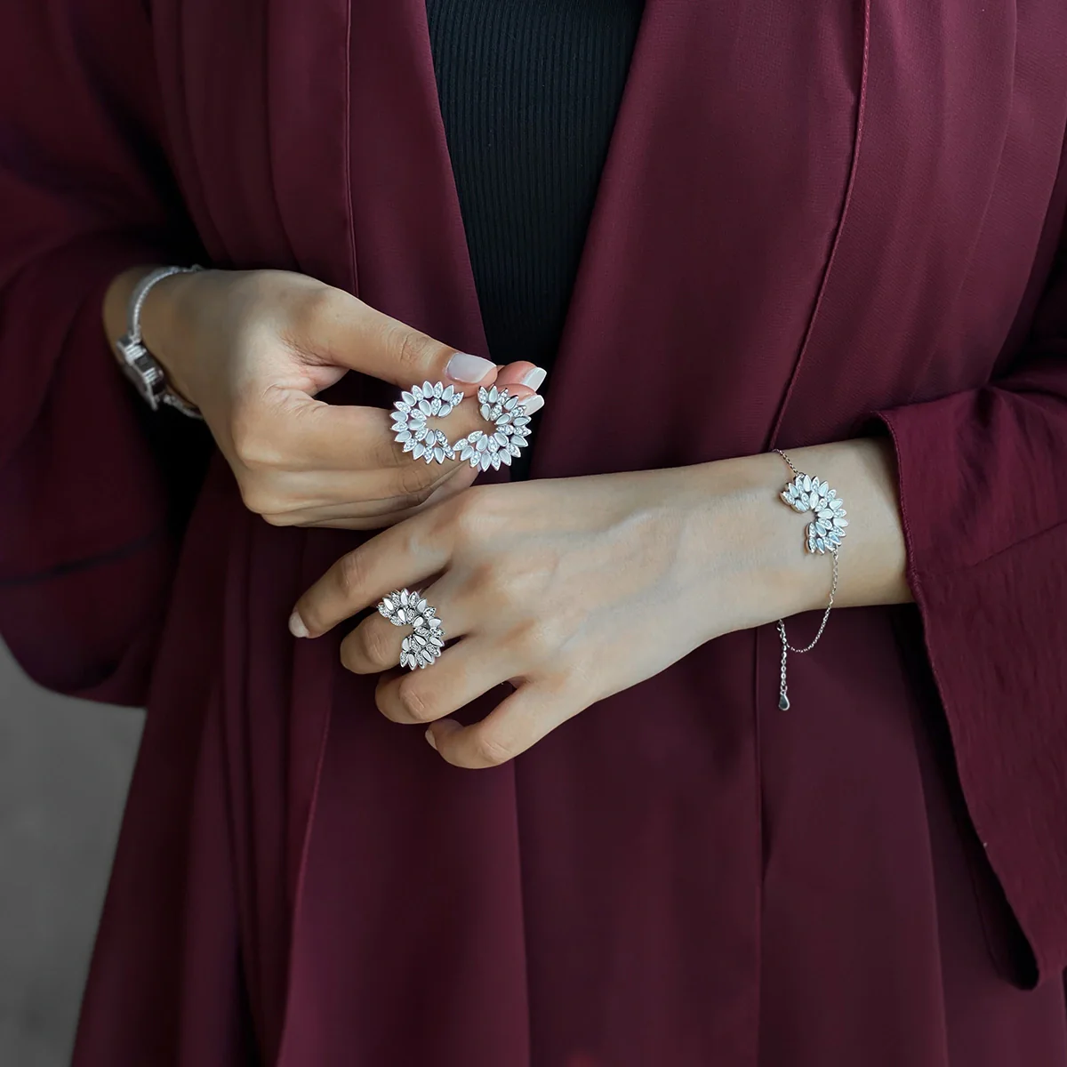 Charming Drop / Earrings Silver - Image 7