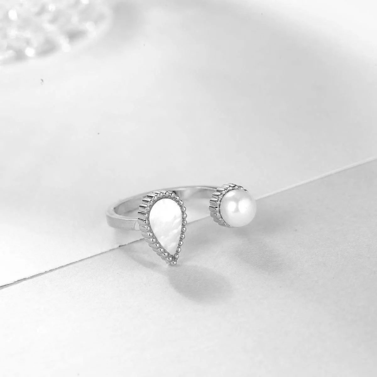 Drop / Ring Pearl Silver - Image 3