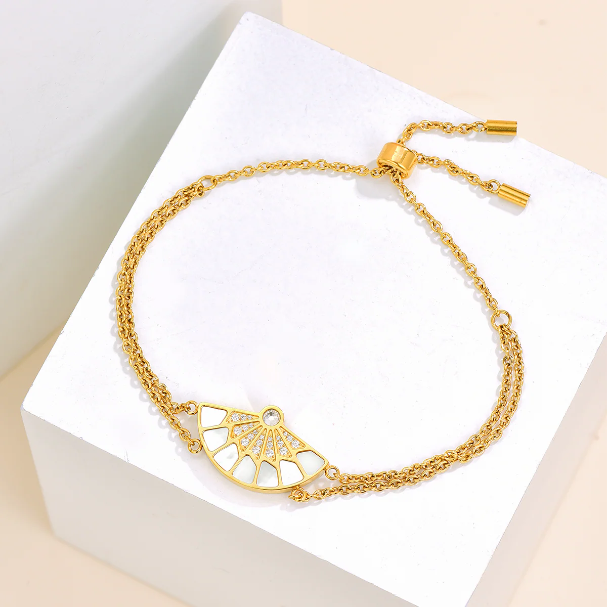 Fan / Bracelet Gold - Image 3