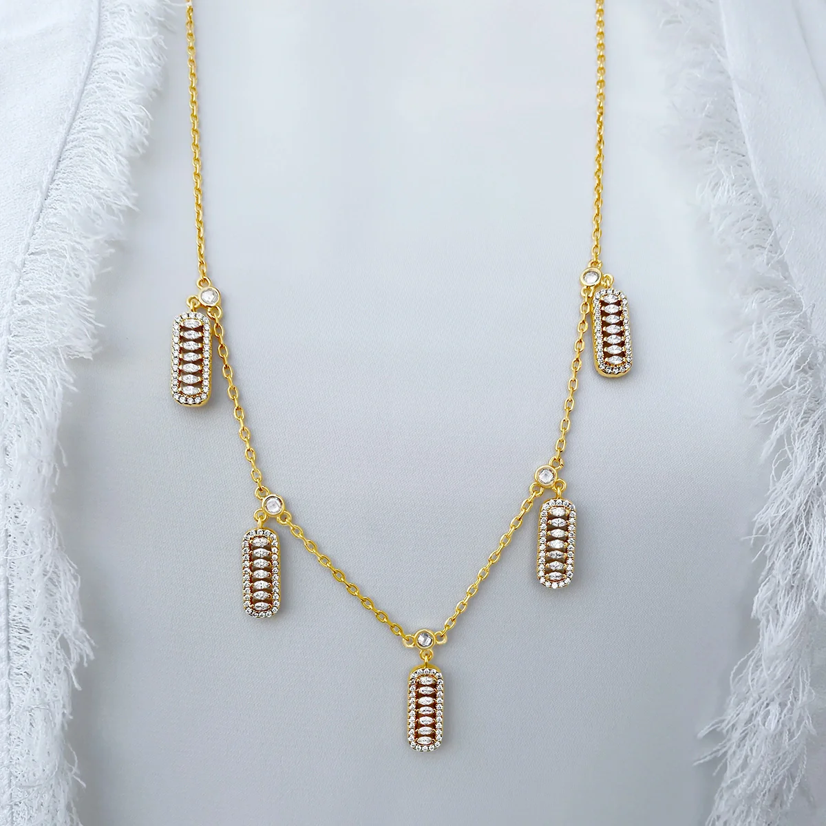 Fyne / Multi Necklace Gold - Image 5