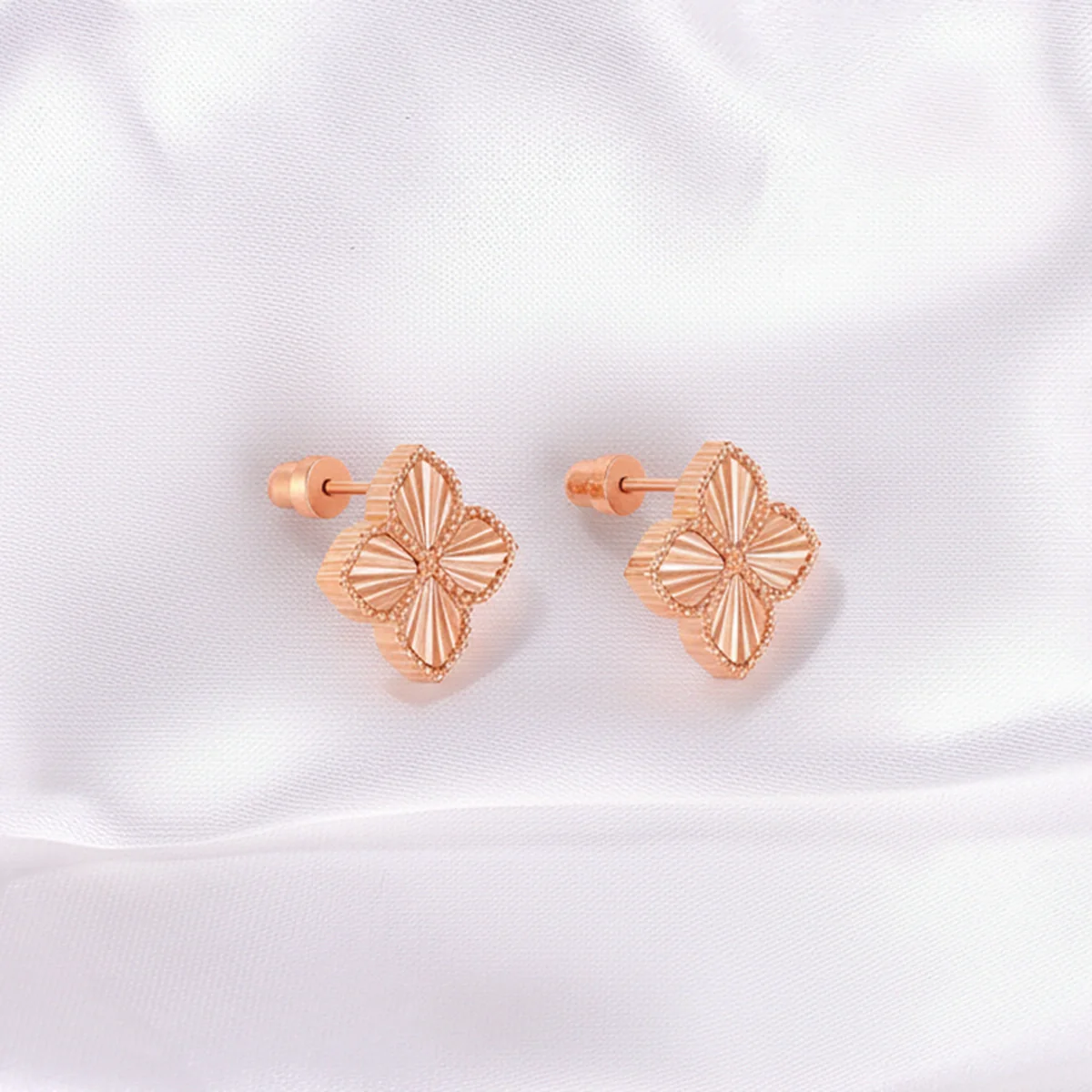Joory / Sunglow Earrings Rose Gold - Image 4