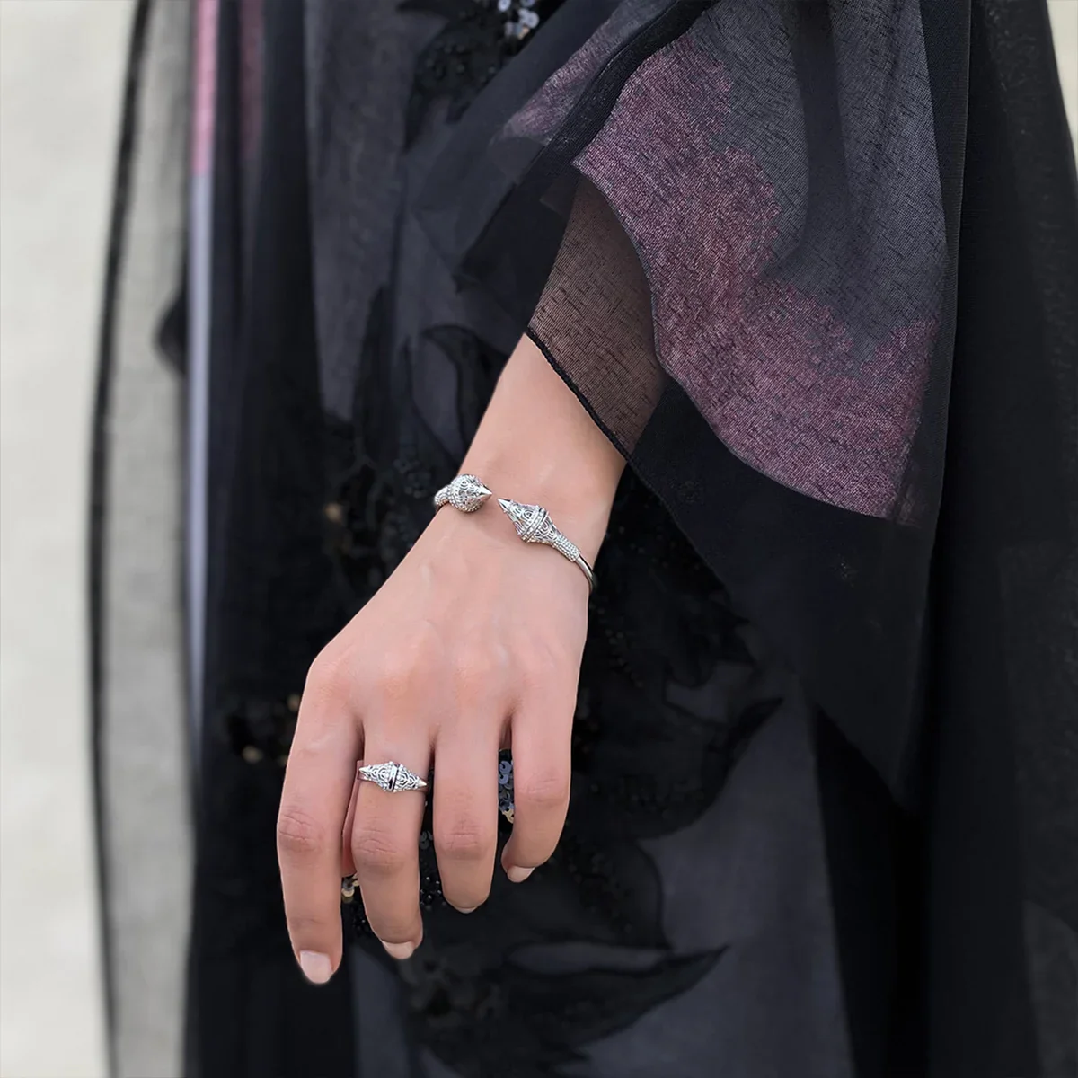 Lantern / Bangle Silver - Image 4