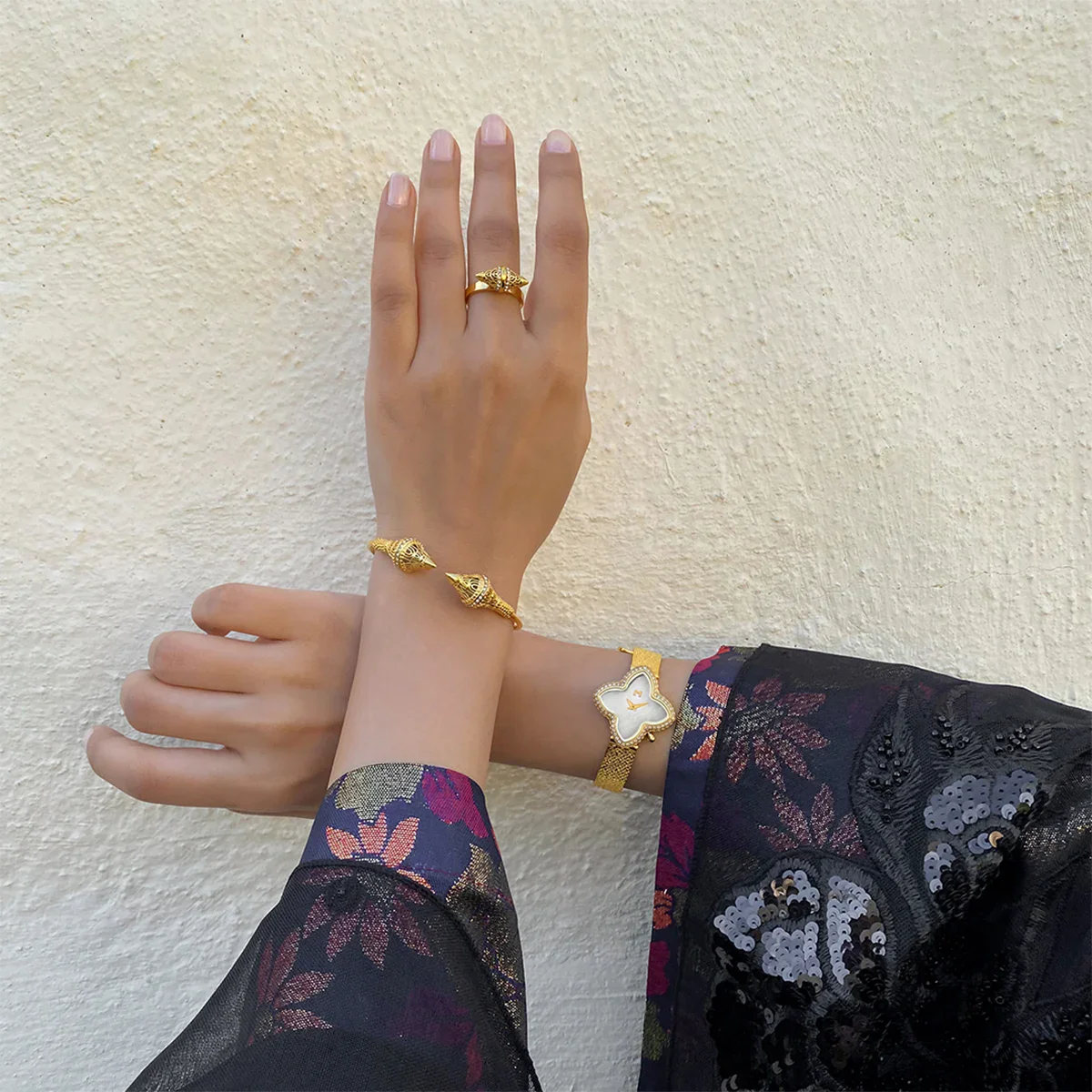 Lantern / Ring Gold - Image 5