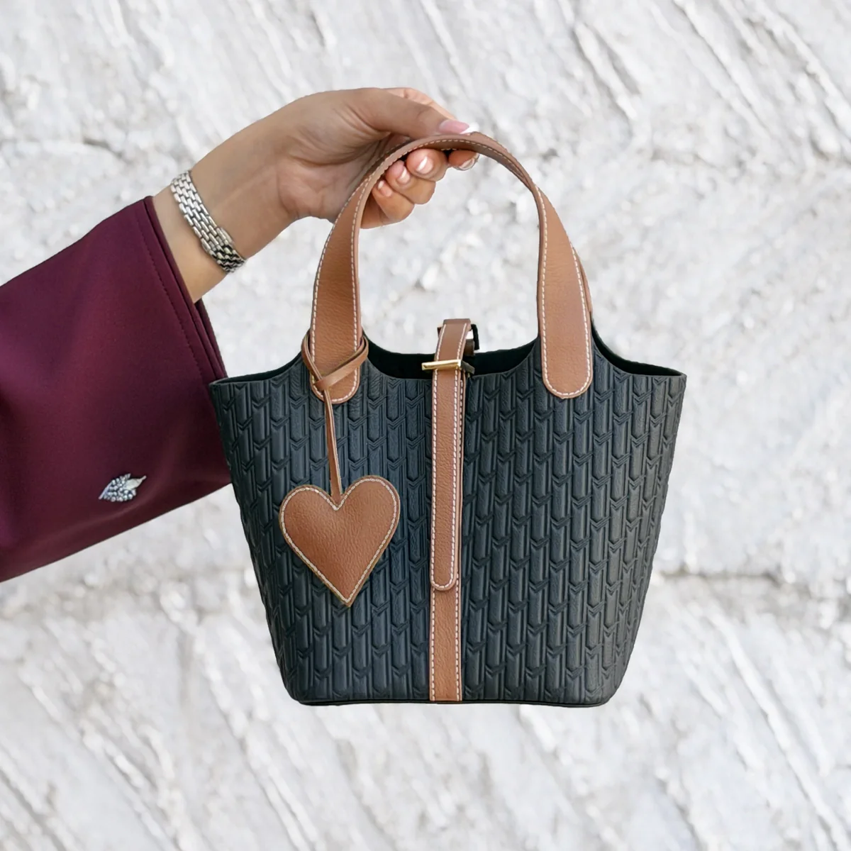 Leather Charm / Tan Heart - Image 2