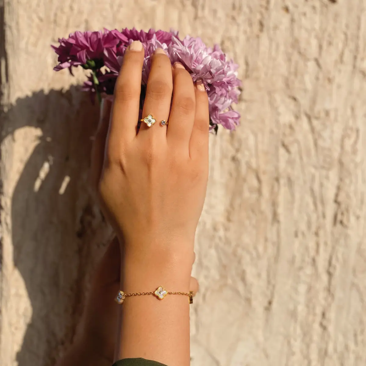 Mini Joory / Ring Pearl Gold - Image 4
