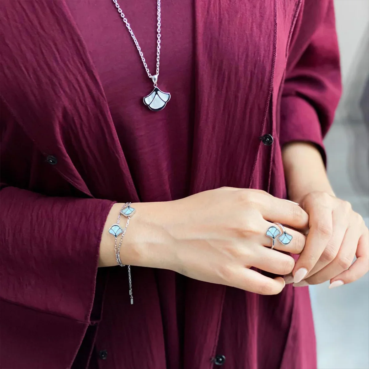 Tulip / Ring Pearl Silver - Image 5